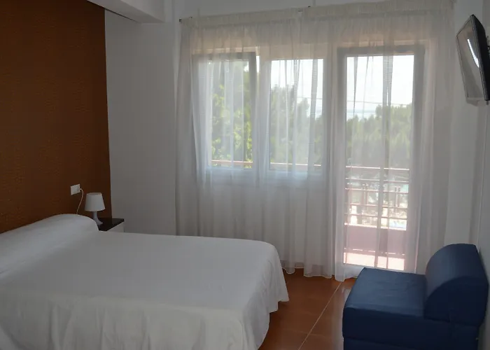 Solymar Гостевой дом 3*