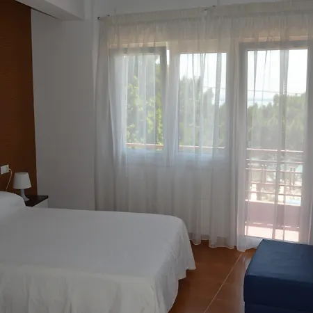 Solymar Pensión 3*