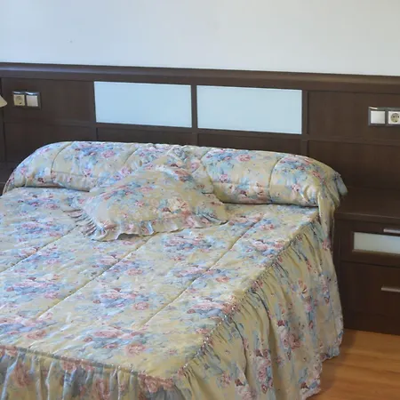 ゲストハウス Solymar San Francisco