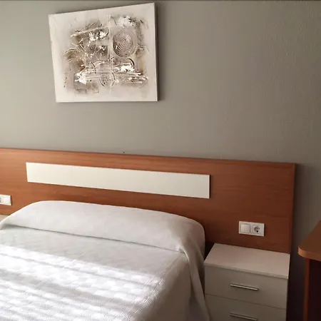 Solymar ゲストハウス