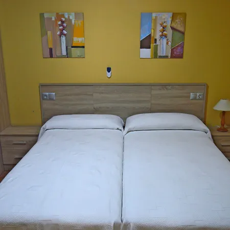 ゲストハウス Solymar